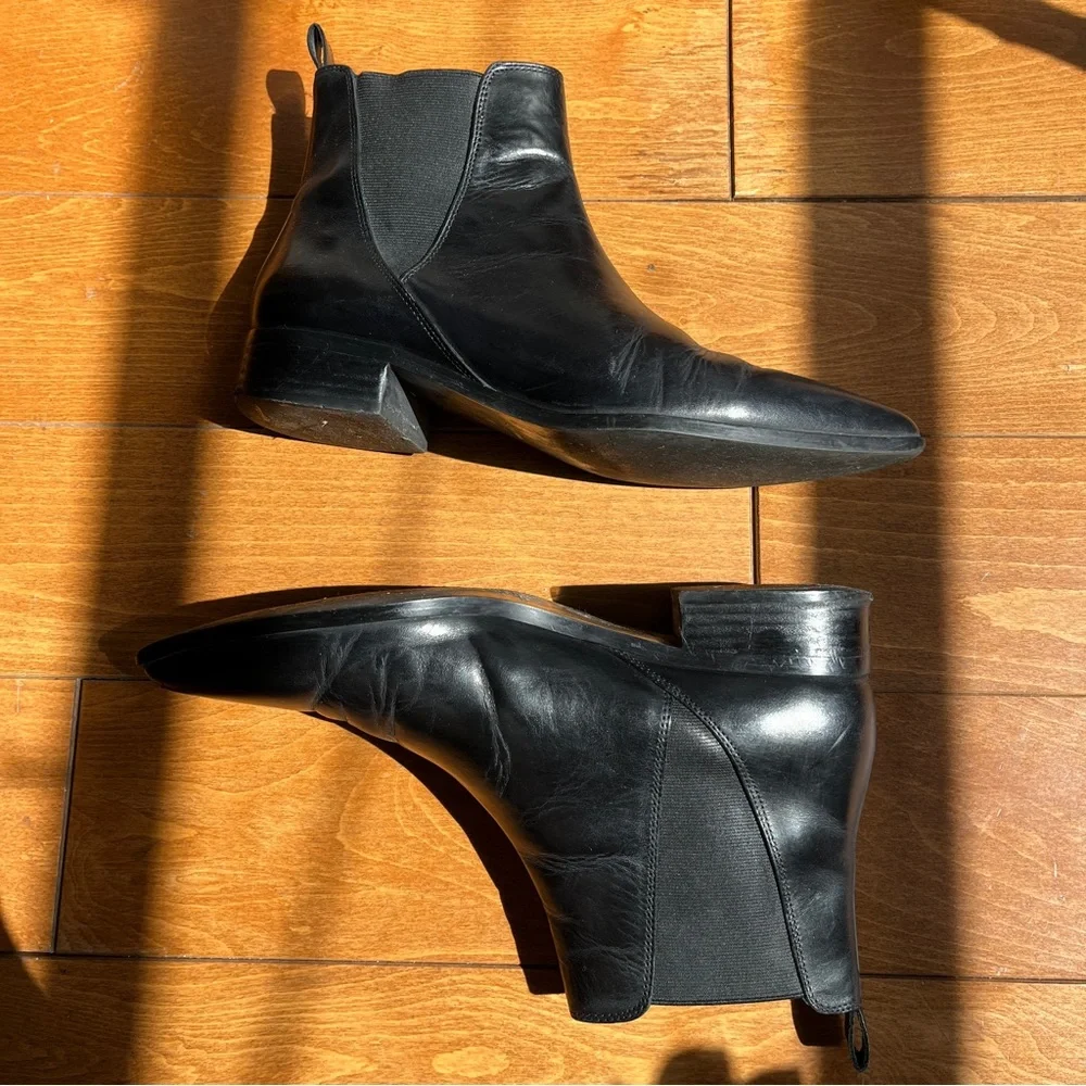Black Chelsea Boots with Pointed Toe - Picture 3 of 12